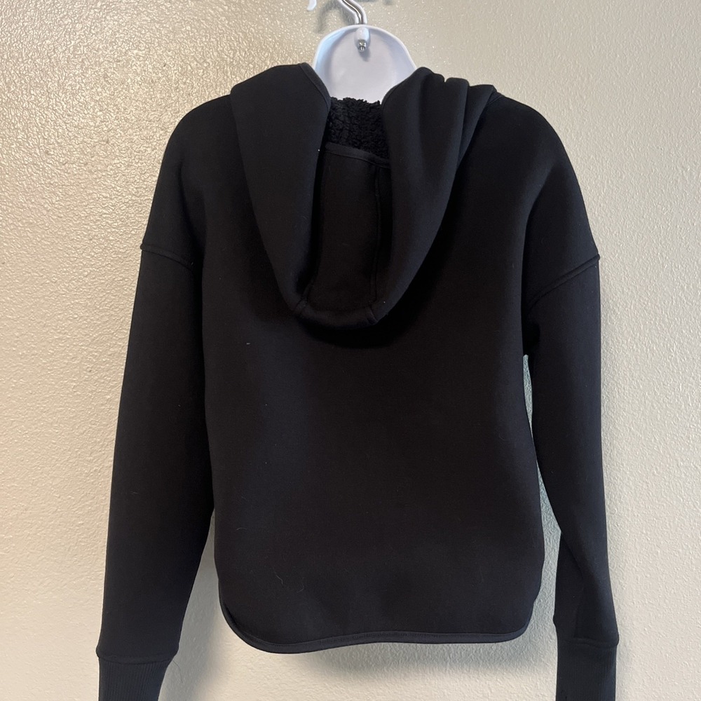 Athleta Jacket Women's XS black Short Sherpa lined Reversible Full Zip thumbhole - Picture 3 of 10